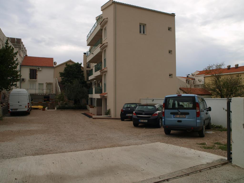 Apartments Obala Dragovic Petrovac المظهر الخارجي الصورة