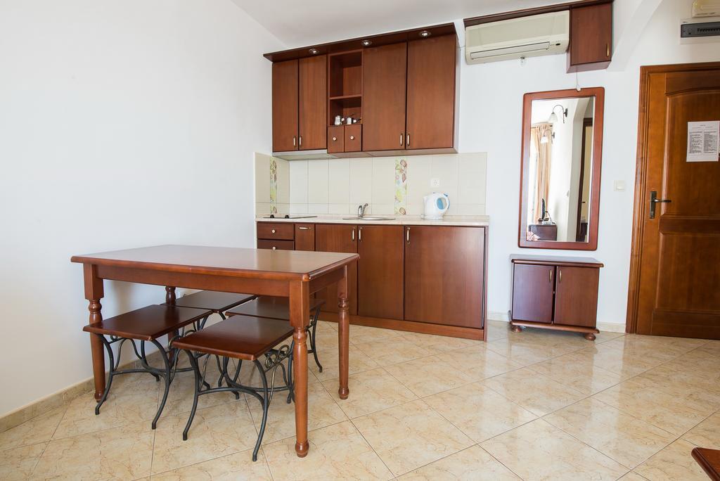 Apartments Obala Dragovic Petrovac المظهر الخارجي الصورة